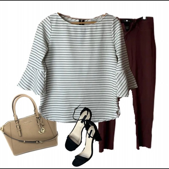 BLACK & WHITE ‘GREEN ENVELOPE’ TOP!! - Picture 2 of 7